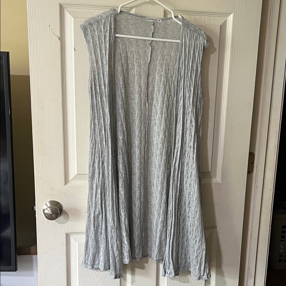 Honey & Lace Light Gray Sleeveless Knit Duster Vest Medium